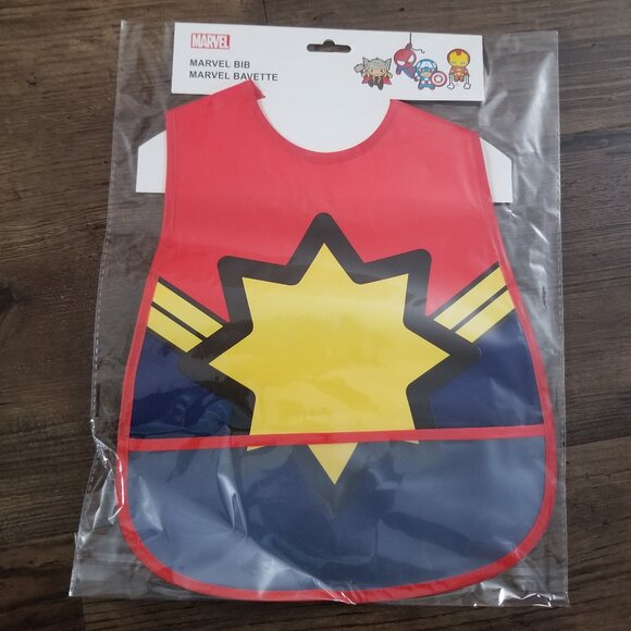 Marvel Captain Marvel Bib - Picture 1 of 4